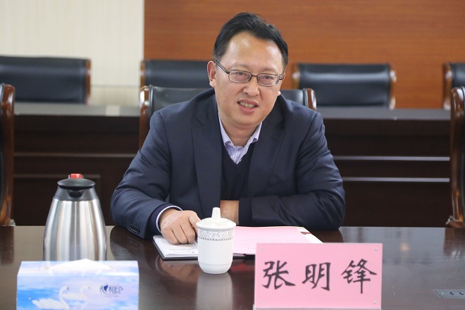 2江西中煤集团张董事长发言.jpg