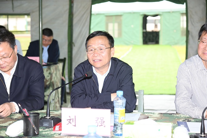 刘副省长作指示.jpg