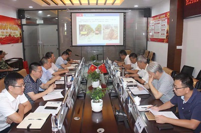12.在鹰潭项目部召开座谈会.jpg