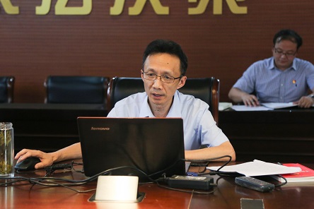 3筹备组成员、党委常委杨志刚交流发言 .JPG