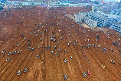 深圳光明新区特大滑坡抢险.jpg