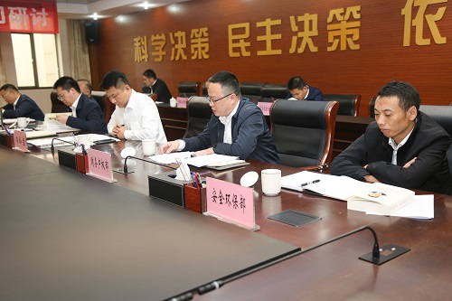 C:\Users\Administrator\Desktop\新建文件夹\4.jpg