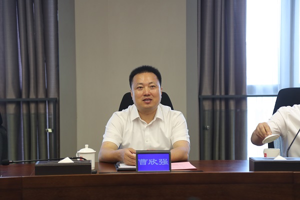 华东投资开发公司党委书记、董事长曹欣强讲话.jpg